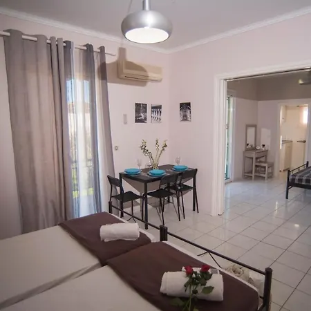 Apart-hotel Kostas *