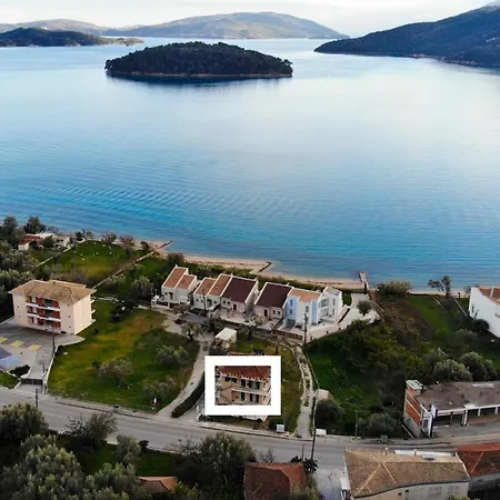 Kostas *